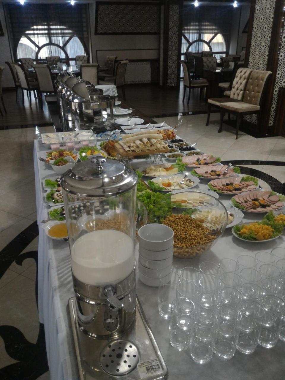Azalea Hotel Baku Extérieur photo